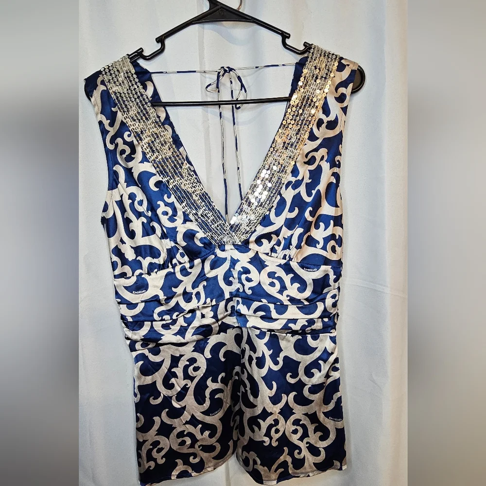 Bebe Blue and White Patterned Blouse - Picture 3 of 8